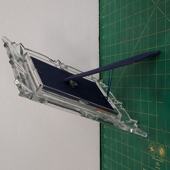 Mikasa Cristal Frosted Glass Ginco picture Frame 11” x 9” - Picture 2 of 3